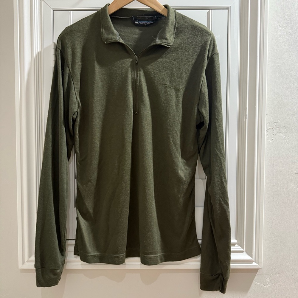 3/$10 🛒🛍️ Performance Olive Green Quarter-Zip Long Sleeve - Size Medium